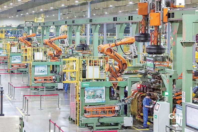 青岛聚焦智能家电等三大领域，推进“智改数转网联”赋能互联网销售